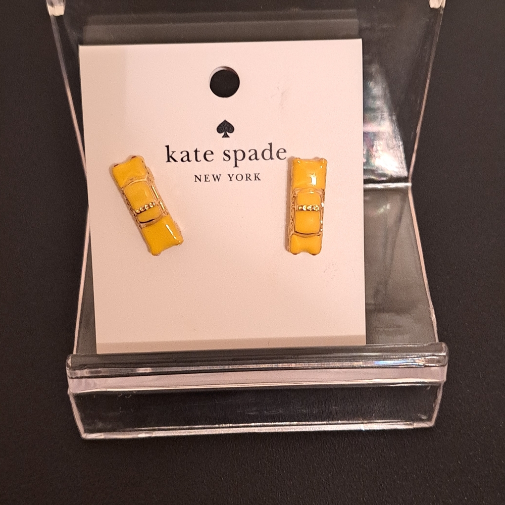 Kate Spade Hit The City TaxiYellow Stud Earrings NWT Dust bag included